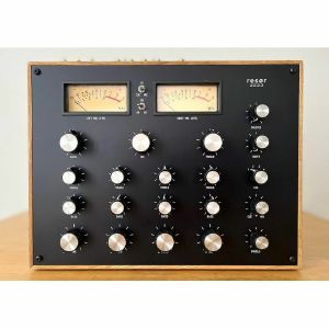 Resor 2533 4-Channel Rotary DJ Mixer (black)